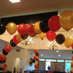 <p style="text-align:center">the cost is $144 for this 48 balloon crossing arch</p> 17" single balloon arch
